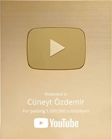 YouTube Play Button presented to Cüneyt Özdemir