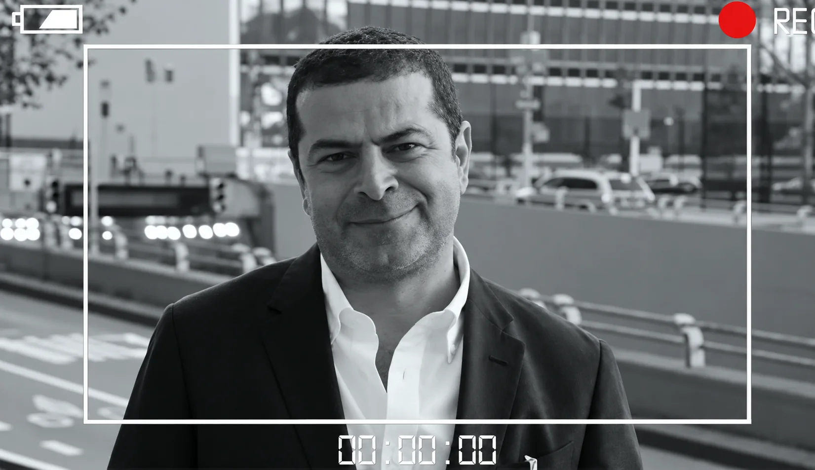 Cüneyt Özdemir